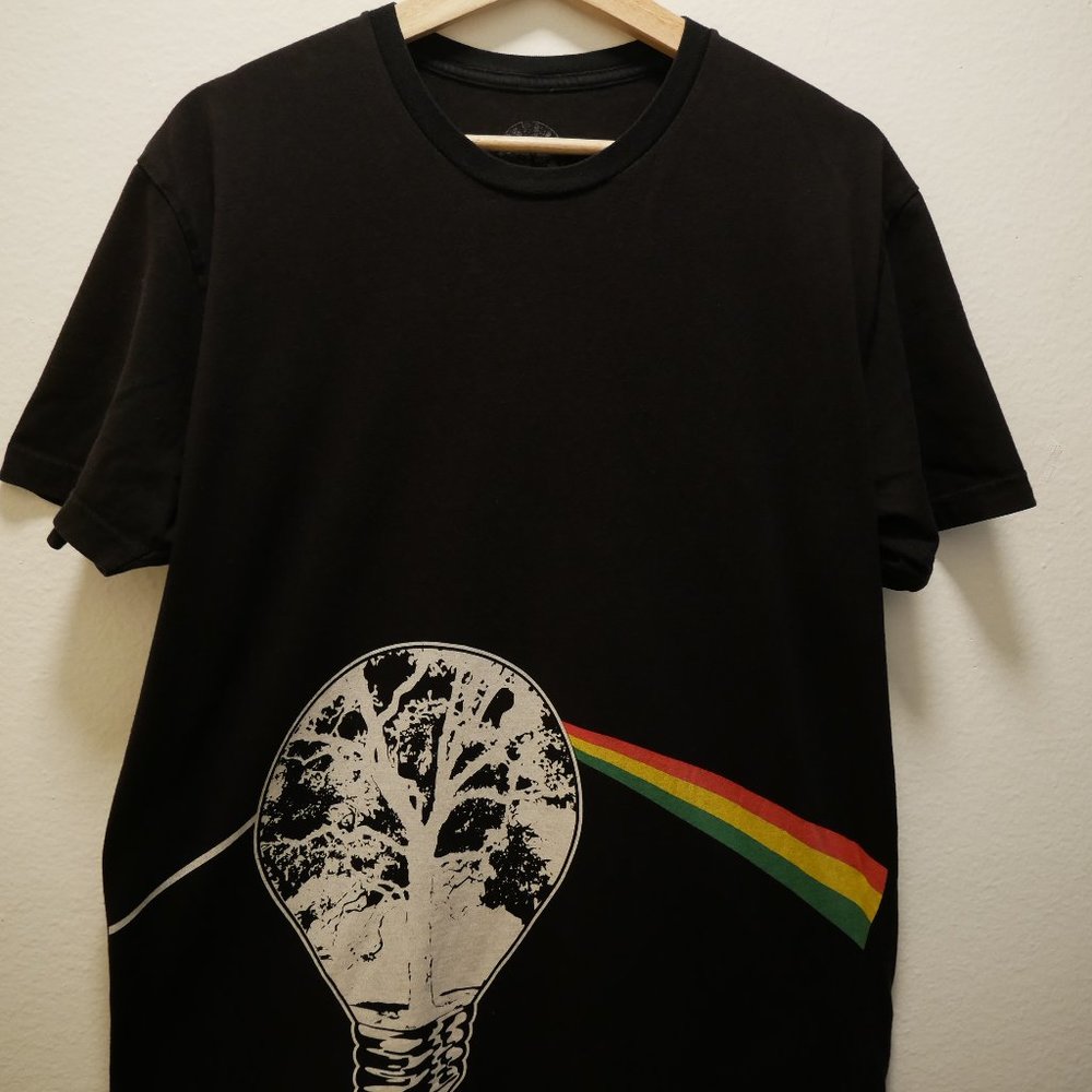 CREATIVE MINDS & VISIONS RASTA/REGGAE "TREE OF LIFE" LARGE T-SHIRT 100% COTTON